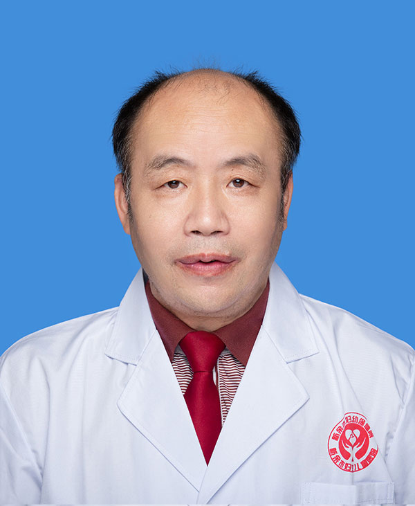 施小仁 - 急診科主任，兒科主任醫師