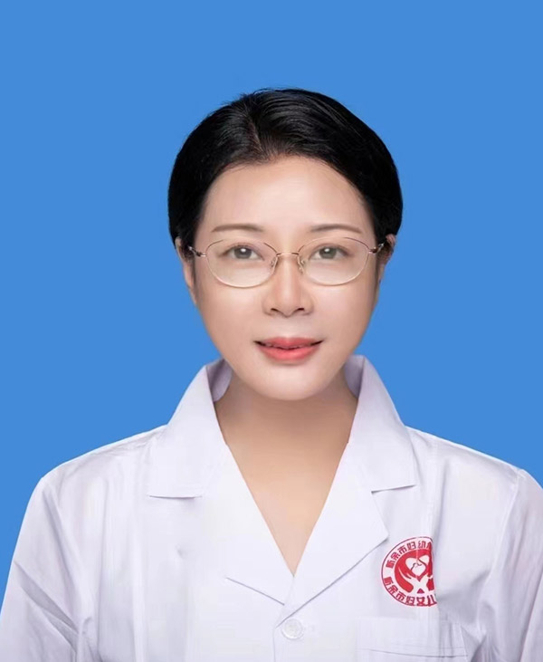 郭璐萍 - 副院長，新余市婦聯兼職副主席，副主任醫師